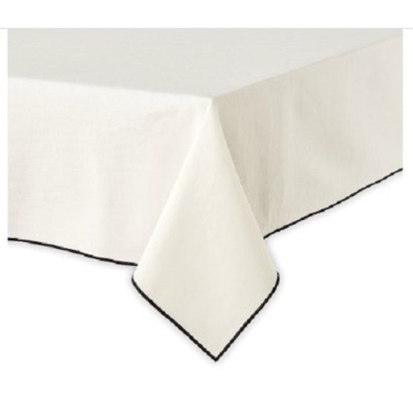 Studio 3B Chambray Merrowed Linen Blend 52" x 70" Oblong Tablecloth White Black - Picture 1 of 2